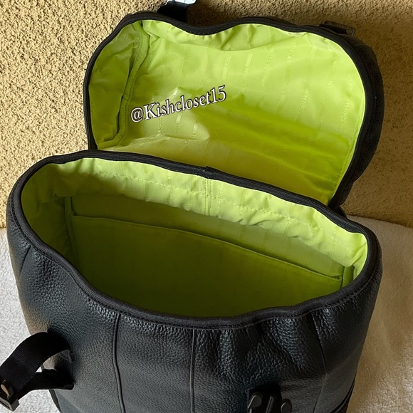 NWOT Lacoste Men's Altitude Genuine Cow Leather Flap Backpack - Picture 8 of 16